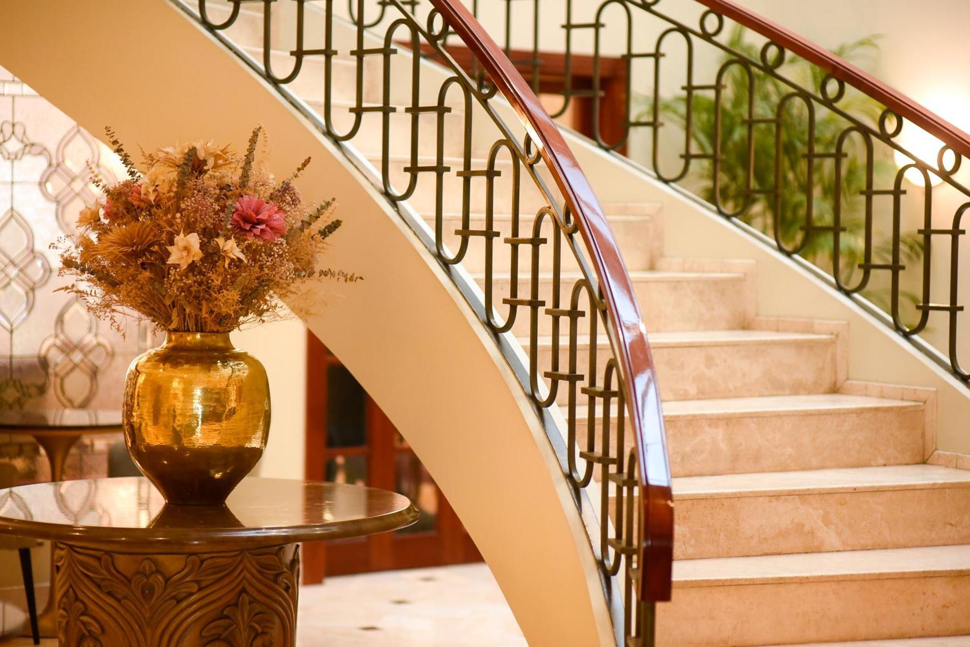 Los Tallanes Hotel & Suites Lima Exterior foto